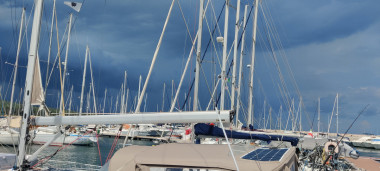 Repos à Solenzara 3 nuits au port pour laisser passer les orages